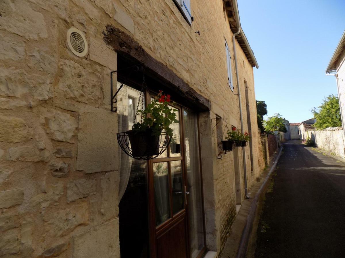Le Grenier 1 Rue Verte Tusson 16140 France Buitenkant foto
